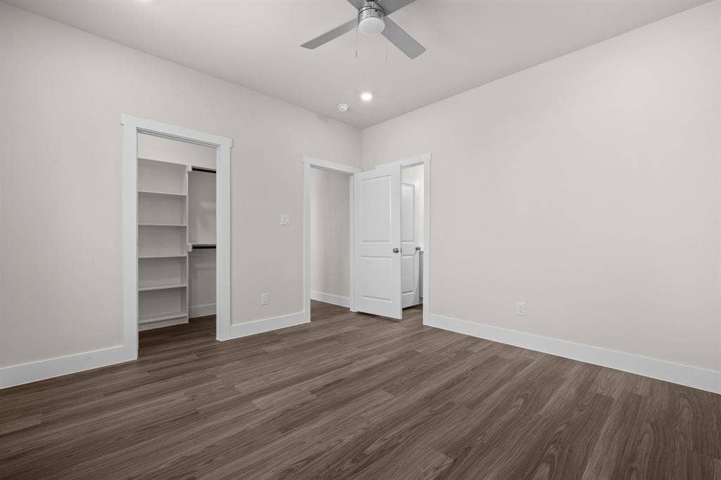 932 Bosque River Drive, Granbury, TX 76048