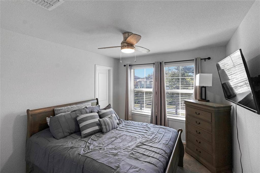 Secondary Bedroom in Front of House