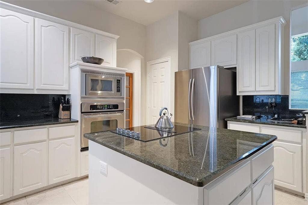 18403 Gibbons Drive, Dallas, TX 75287