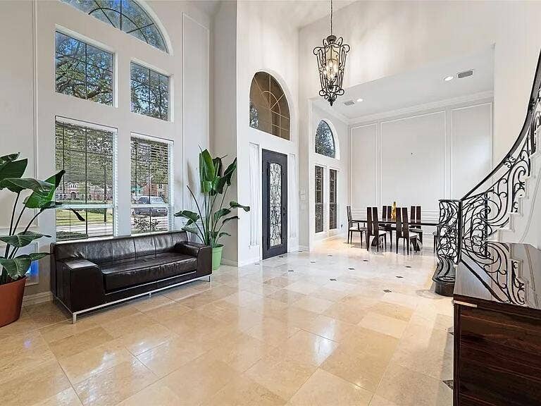 18403 Gibbons Drive, Dallas, TX 75287