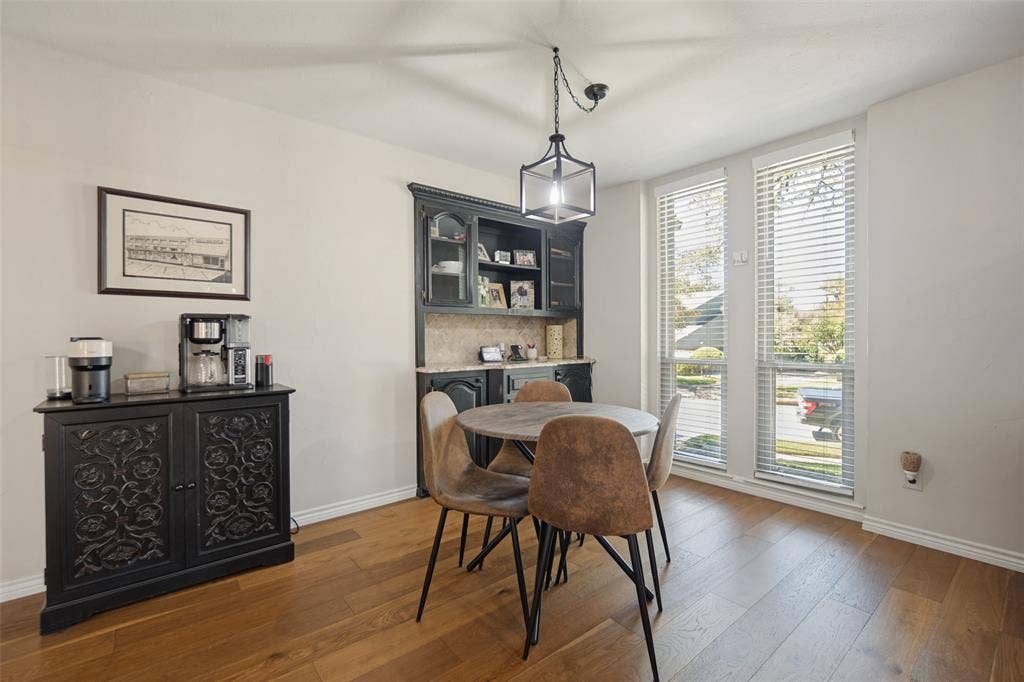 7414 Windmill Lane, Garland, TX 75044 Hardwood-style flooring throughout