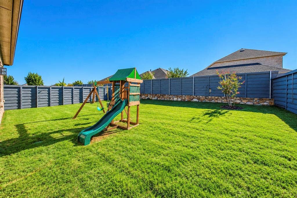 7324 Snapdragon Court, Little Elm, TX 76227