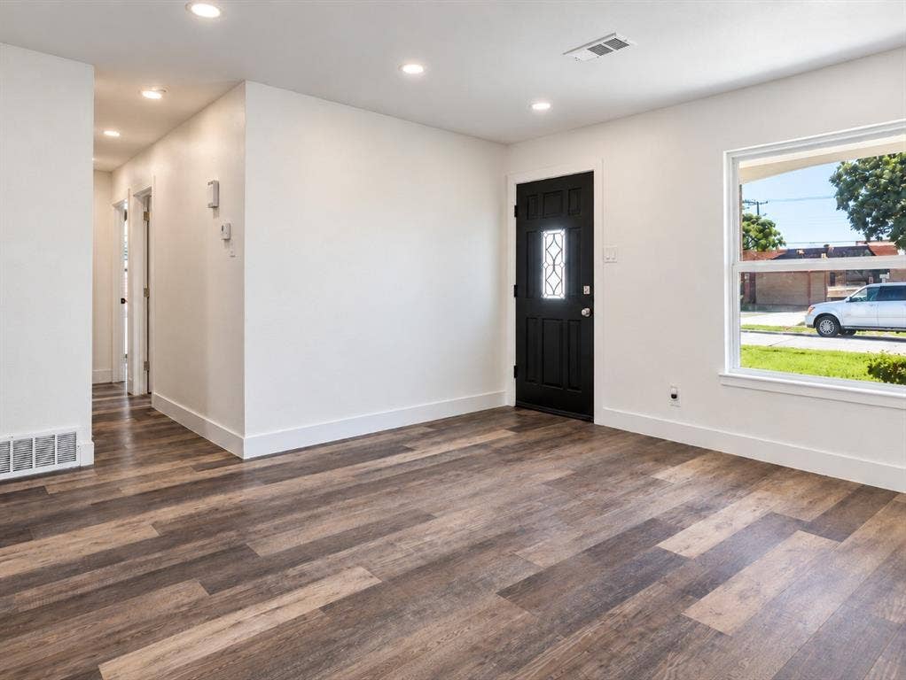 2613 Syracuse Drive, Irving, TX 75062 2613 Syracuse Drive, Irving, TX 75062