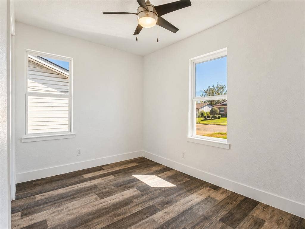 2613 Syracuse Drive, Irving, TX 75062 2613 Syracuse Drive, Irving, TX 75062