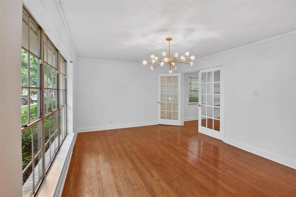 9551 Highedge Drive, Dallas, TX 75238 9551 Highedge Drive, Dallas, TX 75238