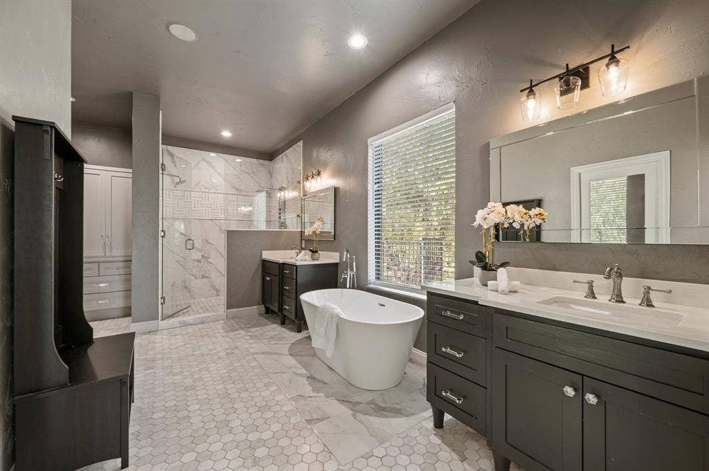 1000 Simmons Road, Flower Mound, TX 75022