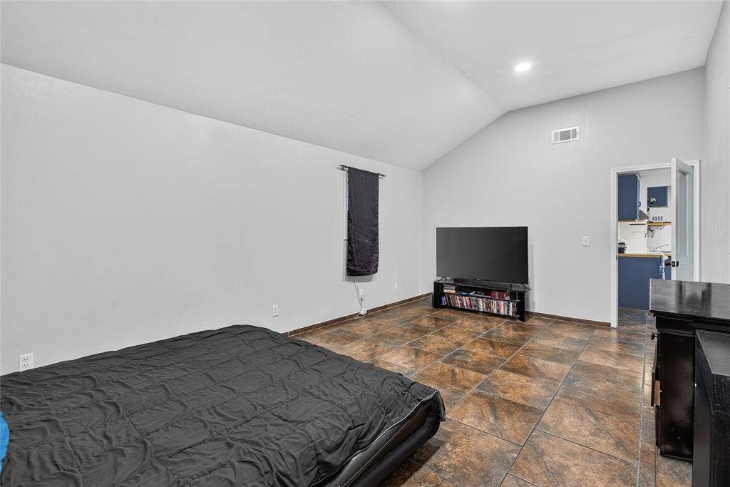 139 Wedgewood Loop, Mabank, TX 75156 Primary Bedroom
