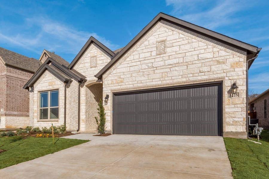 Property photo for 1225 Collett Sublett Road, Kennedale, TX
