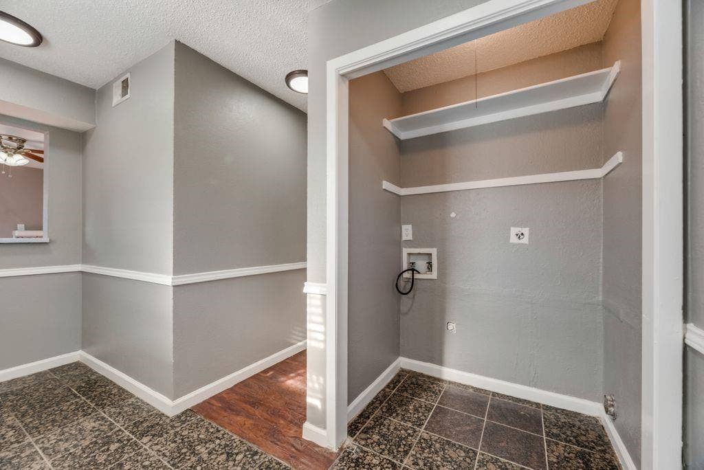 5504 Columbia Avenue, Dallas, TX 75214 5504 Columbia Avenue, Dallas, TX 75214