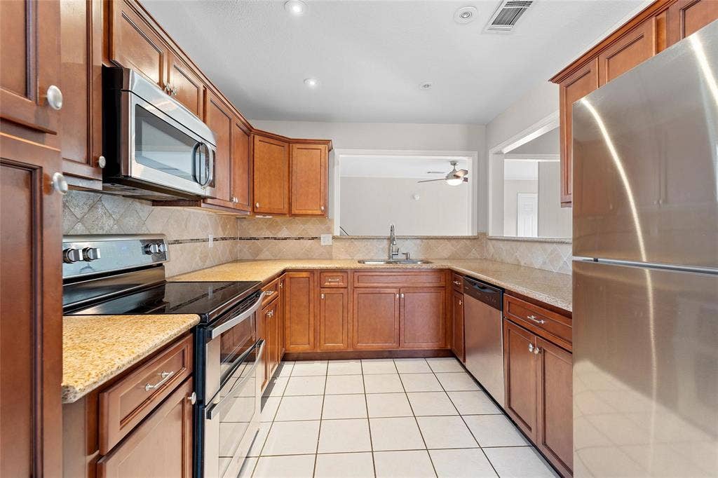 6907 Pickrell Drive, Dallas, TX 75227