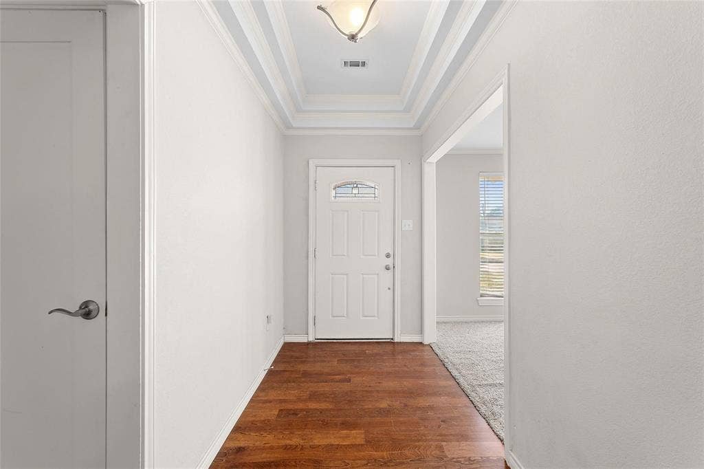 6907 Pickrell Drive, Dallas, TX 75227