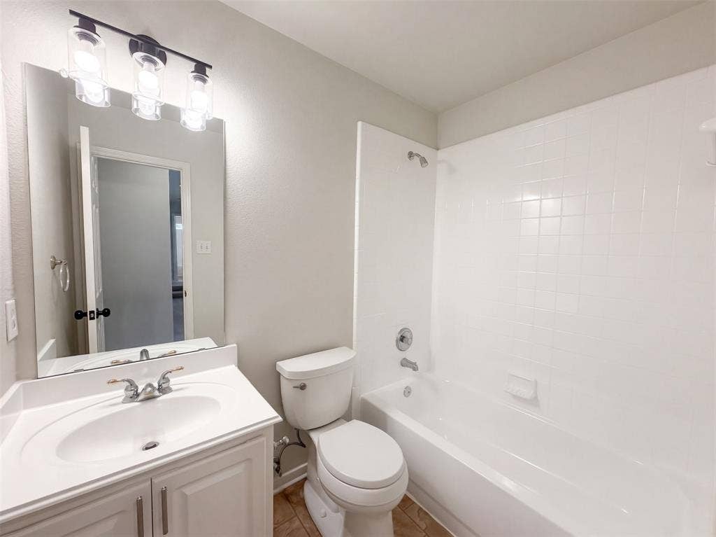 6208 Branchwood Trail, Flower Mound, TX 75028 6208 Branchwood Trail, Flower Mound, TX 75028