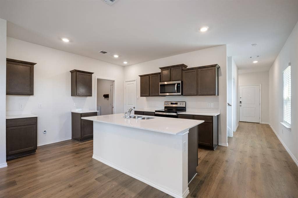 1701 Elm Fork Bend, Crandall, TX 75114 1701 Elm Fork Bend, Crandall, TX 75114