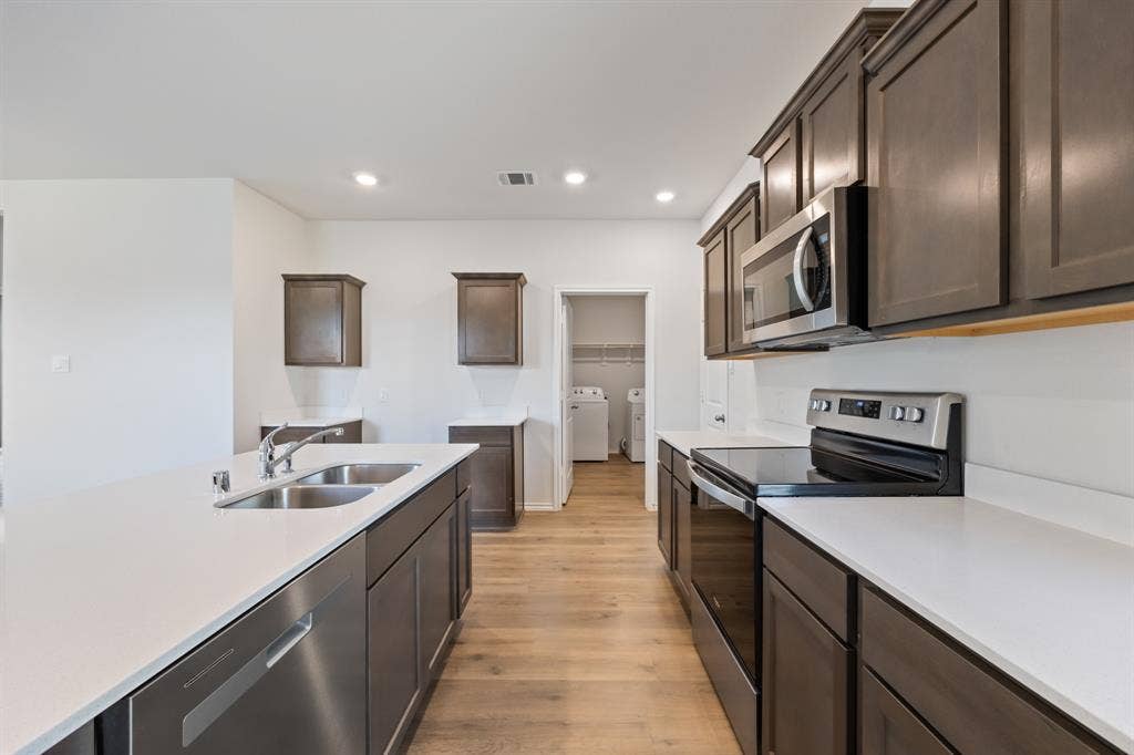 1701 Elm Fork Bend, Crandall, TX 75114 1701 Elm Fork Bend, Crandall, TX 75114