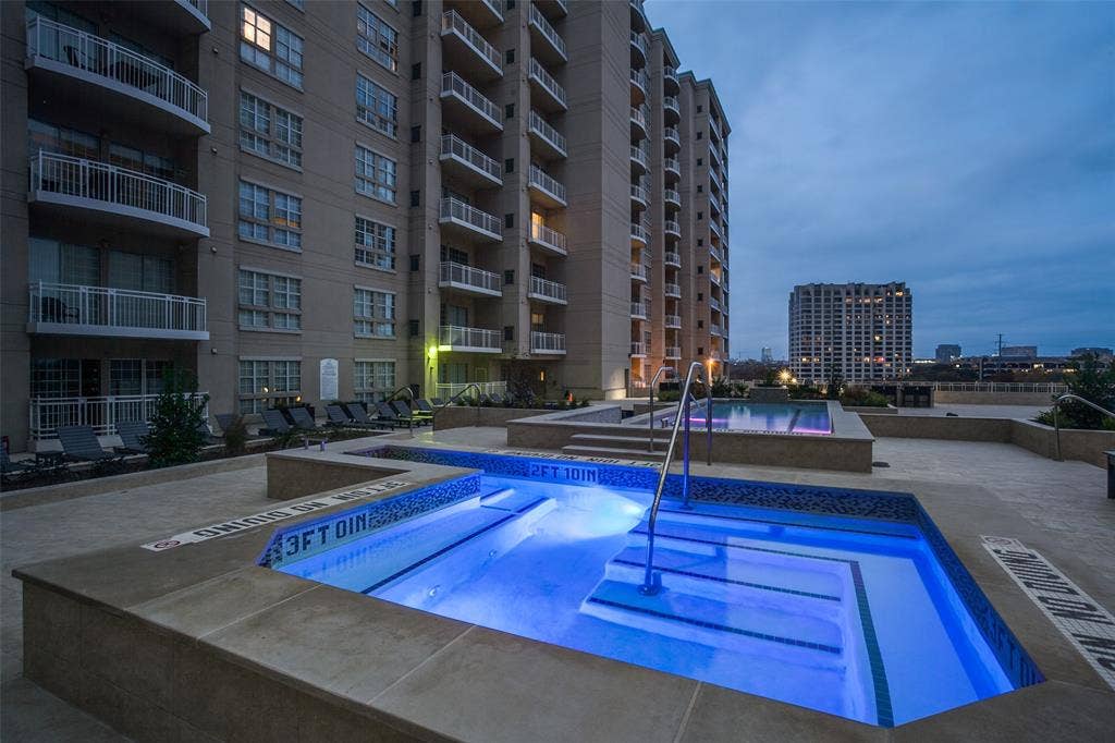 Pool and Hot Tub on 5th Floor Pool Deck