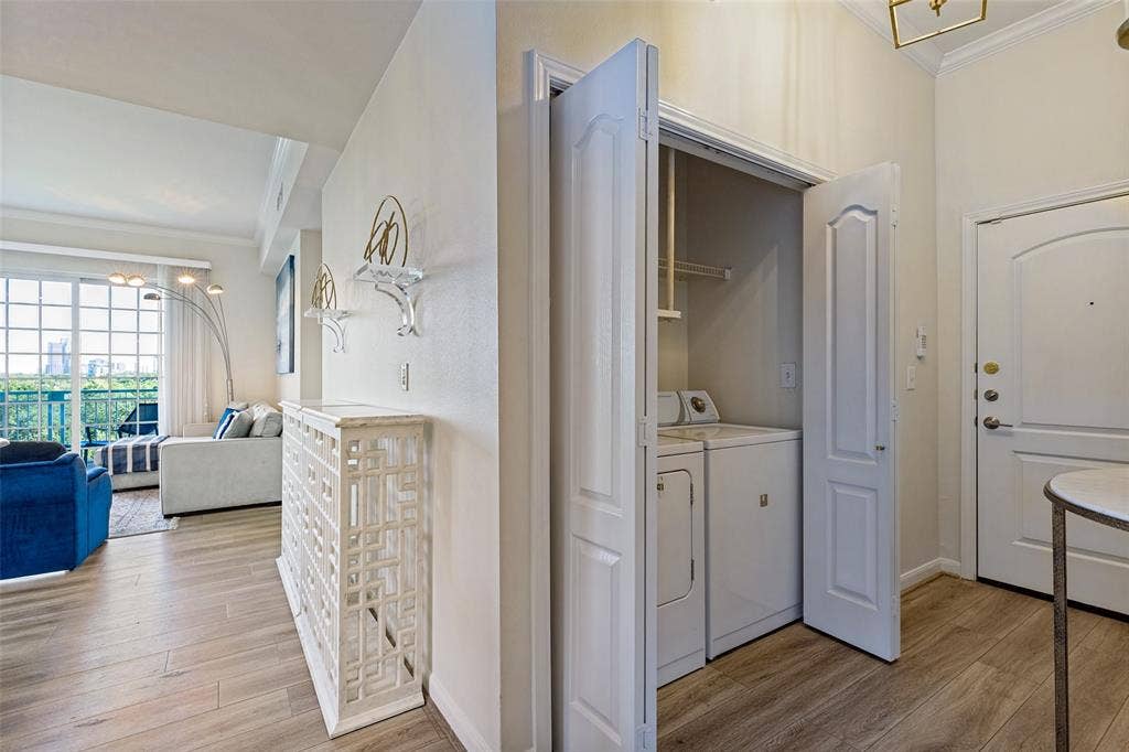 3225 Turtle Creek Boulevard, #548, Dallas, TX 75219
