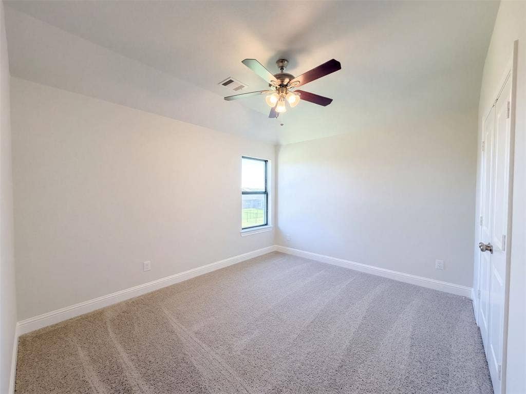 1505 Hudson Drive, Ennis, TX 75119 1505 Hudson Drive, Ennis, TX 75119