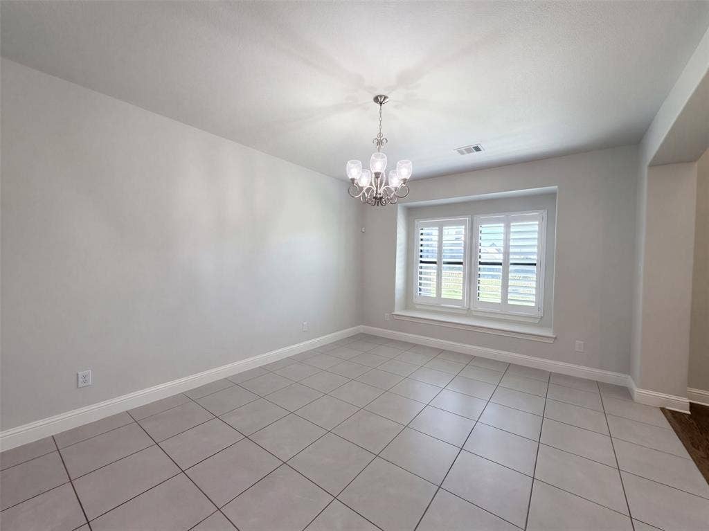 1505 Hudson Drive, Ennis, TX 75119 1505 Hudson Drive, Ennis, TX 75119