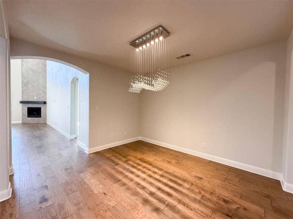 1505 Hudson Drive, Ennis, TX 75119 1505 Hudson Drive, Ennis, TX 75119
