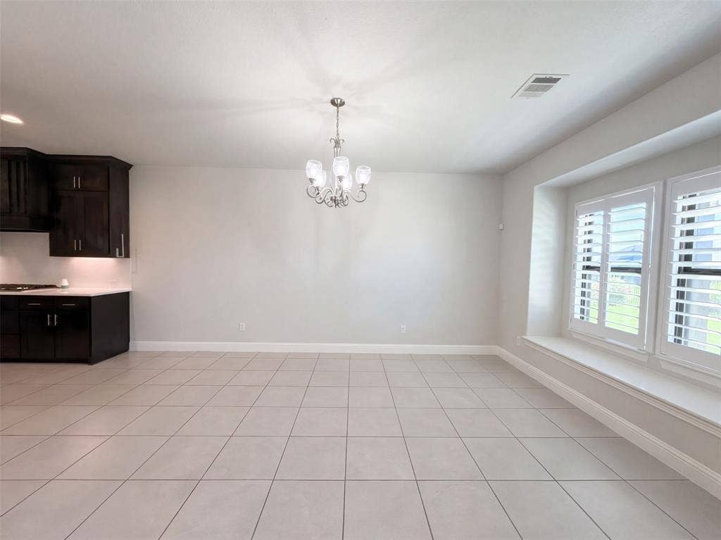 1505 Hudson Drive, Ennis, TX 75119 1505 Hudson Drive, Ennis, TX 75119