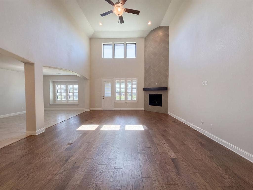 1505 Hudson Drive, Ennis, TX 75119 1505 Hudson Drive, Ennis, TX 75119
