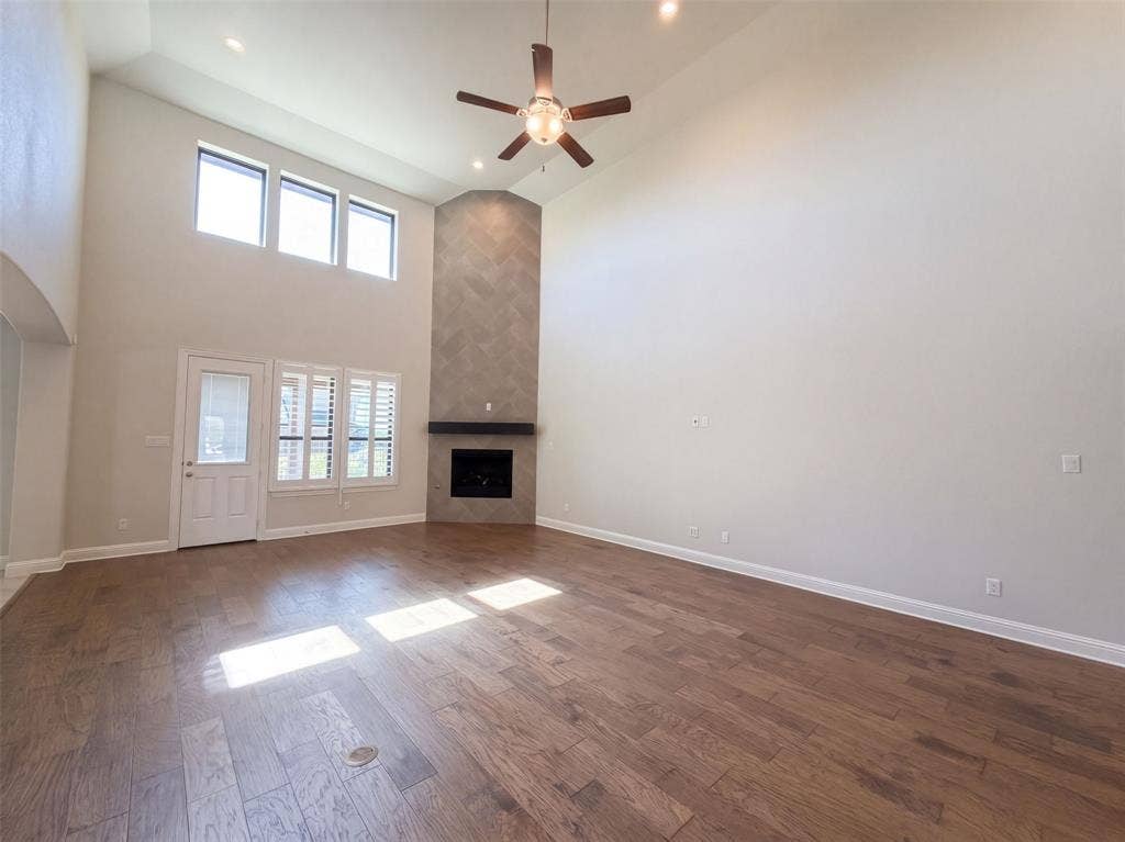 1505 Hudson Drive, Ennis, TX 75119 1505 Hudson Drive, Ennis, TX 75119