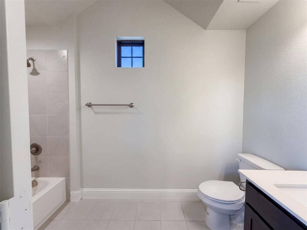1505 Hudson Drive, Ennis, TX 75119 1505 Hudson Drive, Ennis, TX 75119