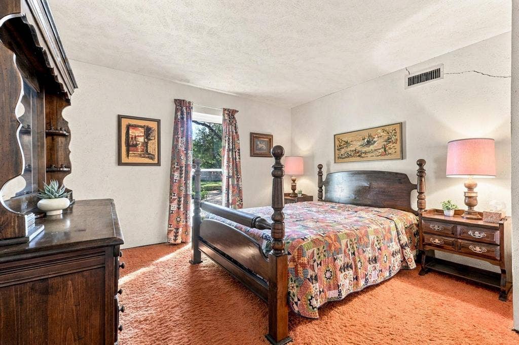 738 Timberdale Street, Grand Prairie, TX 75052 738 Timberdale Street, Grand Prairie, TX 75052