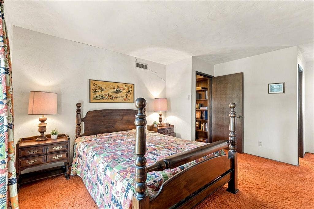 738 Timberdale Street, Grand Prairie, TX 75052 738 Timberdale Street, Grand Prairie, TX 75052