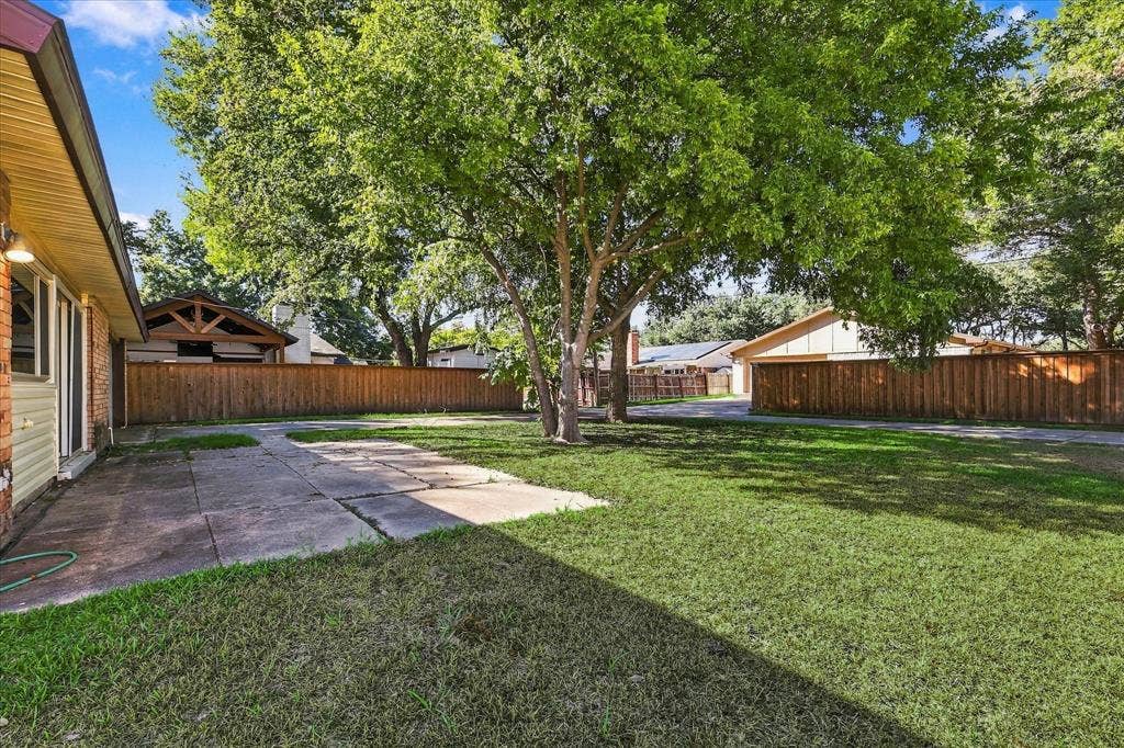 738 Timberdale Street, Grand Prairie, TX 75052 738 Timberdale Street, Grand Prairie, TX 75052