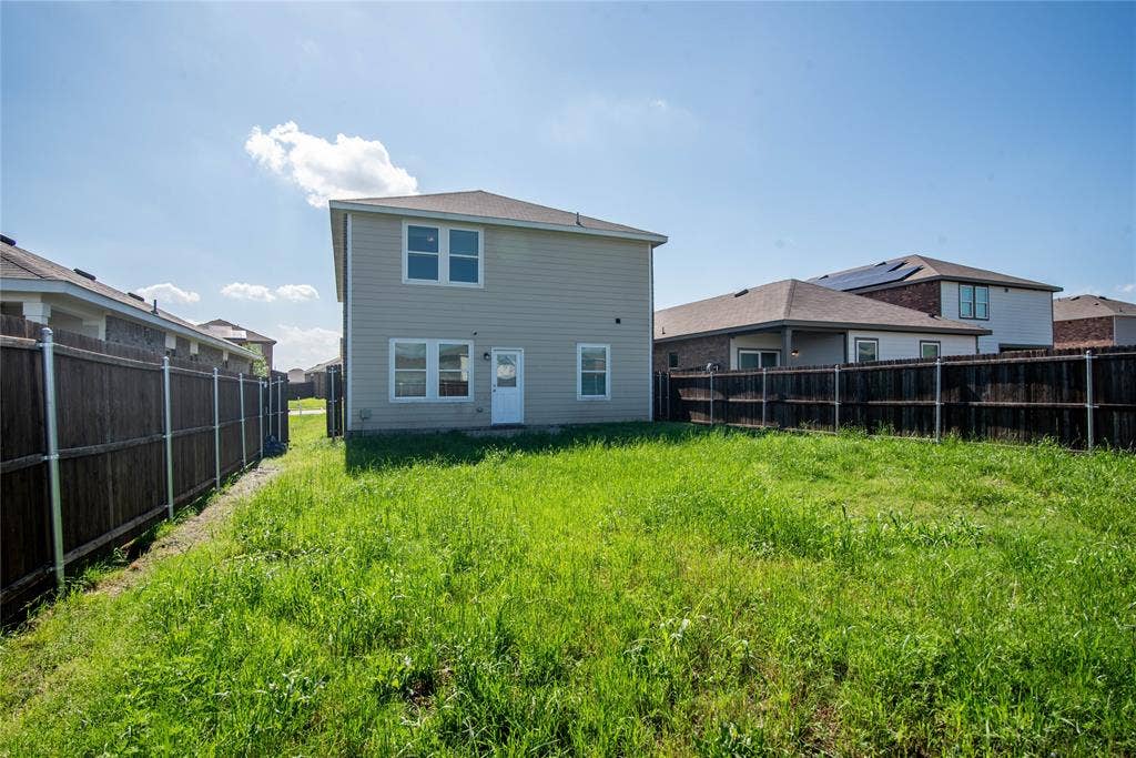 6427 Bishop Drive, Forney, TX 75126 6427 Bishop Drive, Forney, TX 75126