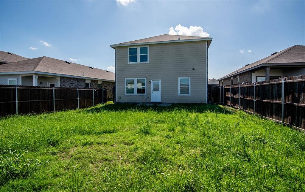 6427 Bishop Drive, Forney, TX 75126 6427 Bishop Drive, Forney, TX 75126