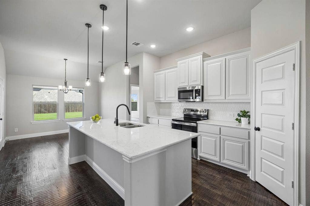 413 Jones Drive, Josephine, TX 75173 413 Jones Drive, Josephine, TX 75173