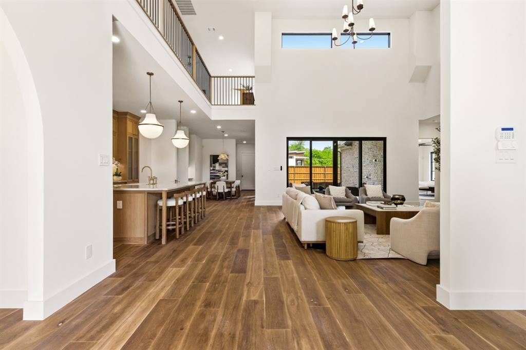 7153 Cornelia Lane, Dallas, TX 75214