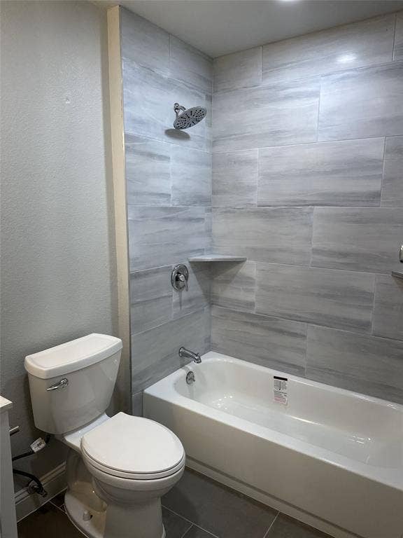 3160 Delaford Drive, Carrollton, TX 75007 3160 Delaford Drive, Carrollton, TX 75007