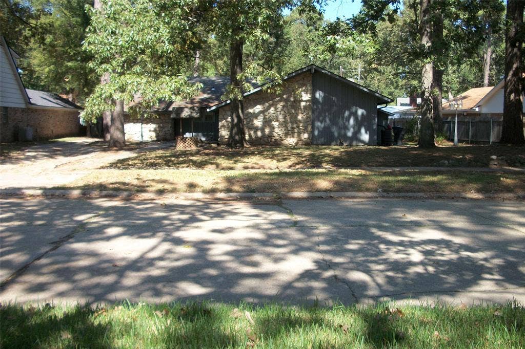 628 Albemarle Drive, Shreveport, LA 71106 Front