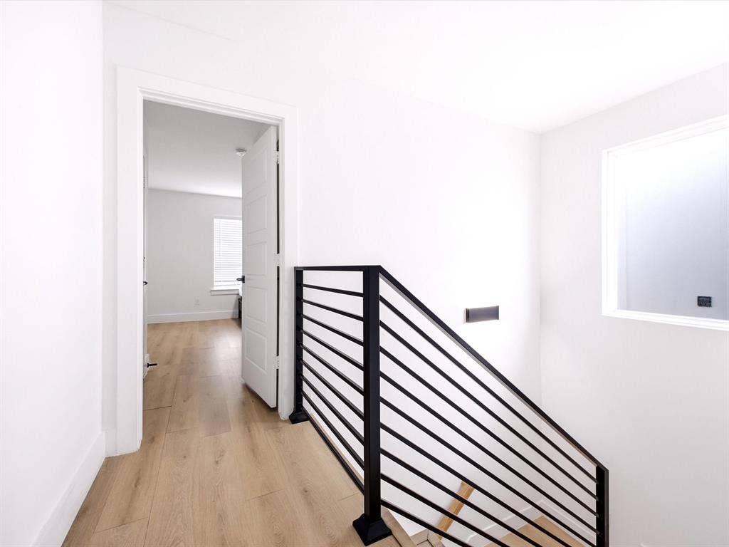 2404 Anderson Street, Dallas, TX 75215 2404 Anderson Street, Dallas, TX 75215