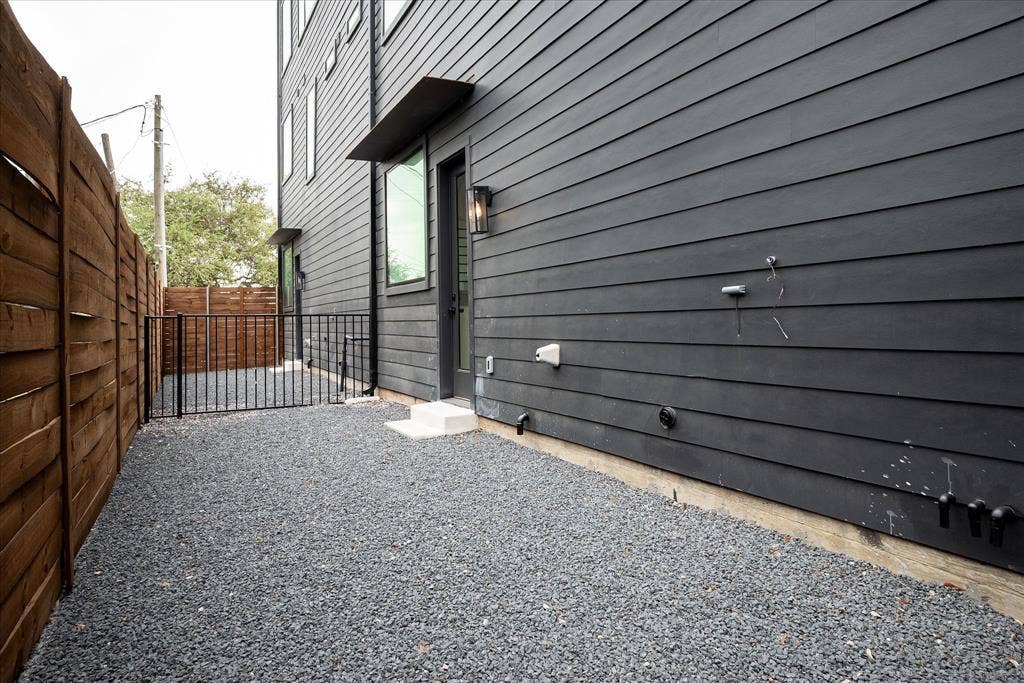 4534 Lake Avenue, #104, Dallas, TX 75219 4534 Lake Avenue, #104, Dallas, TX 75219