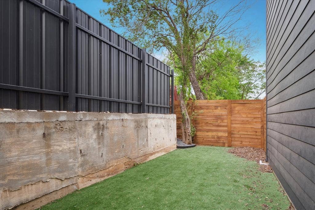 4534 Lake Avenue, #104, Dallas, TX 75219 4534 Lake Avenue, #104, Dallas, TX 75219