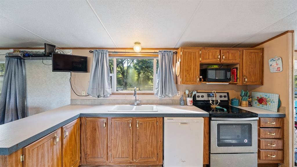 7163 Fm 2451, Scurry, TX 75158