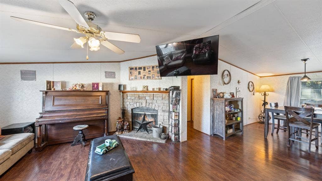 7163 Fm 2451, Scurry, TX 75158