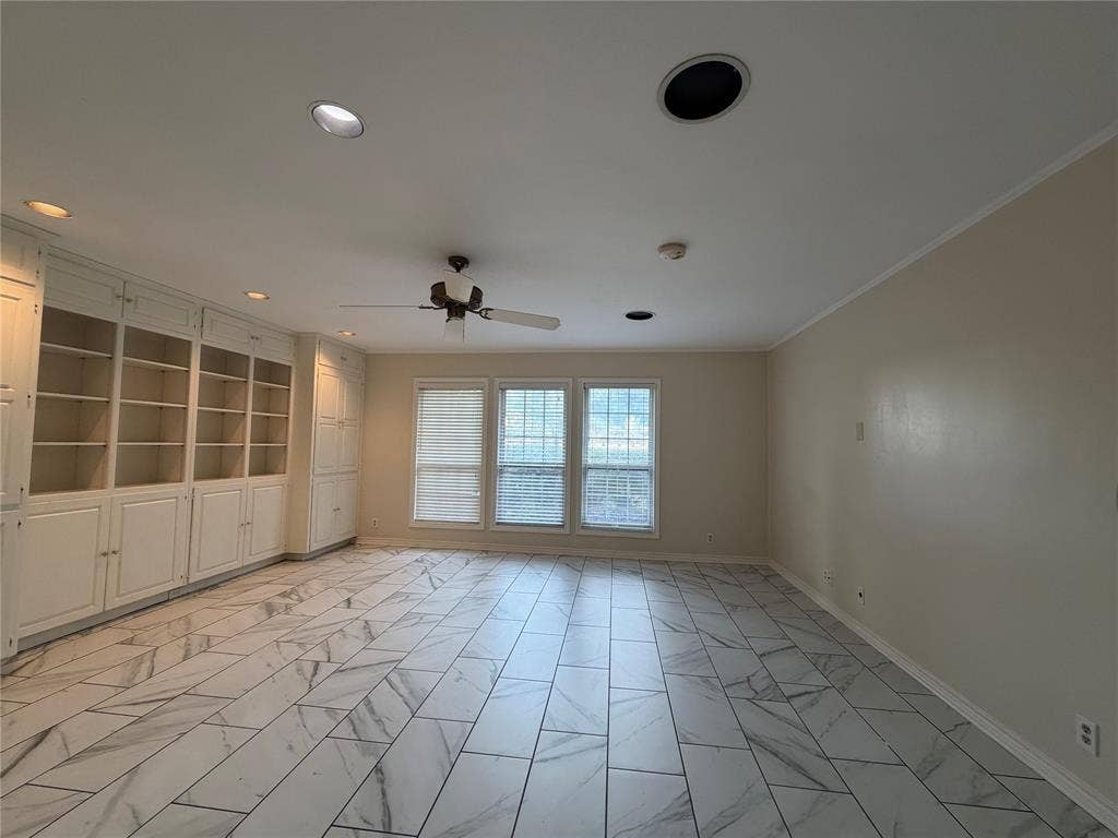 3111 Collard Road, Arlington, TX 76017
