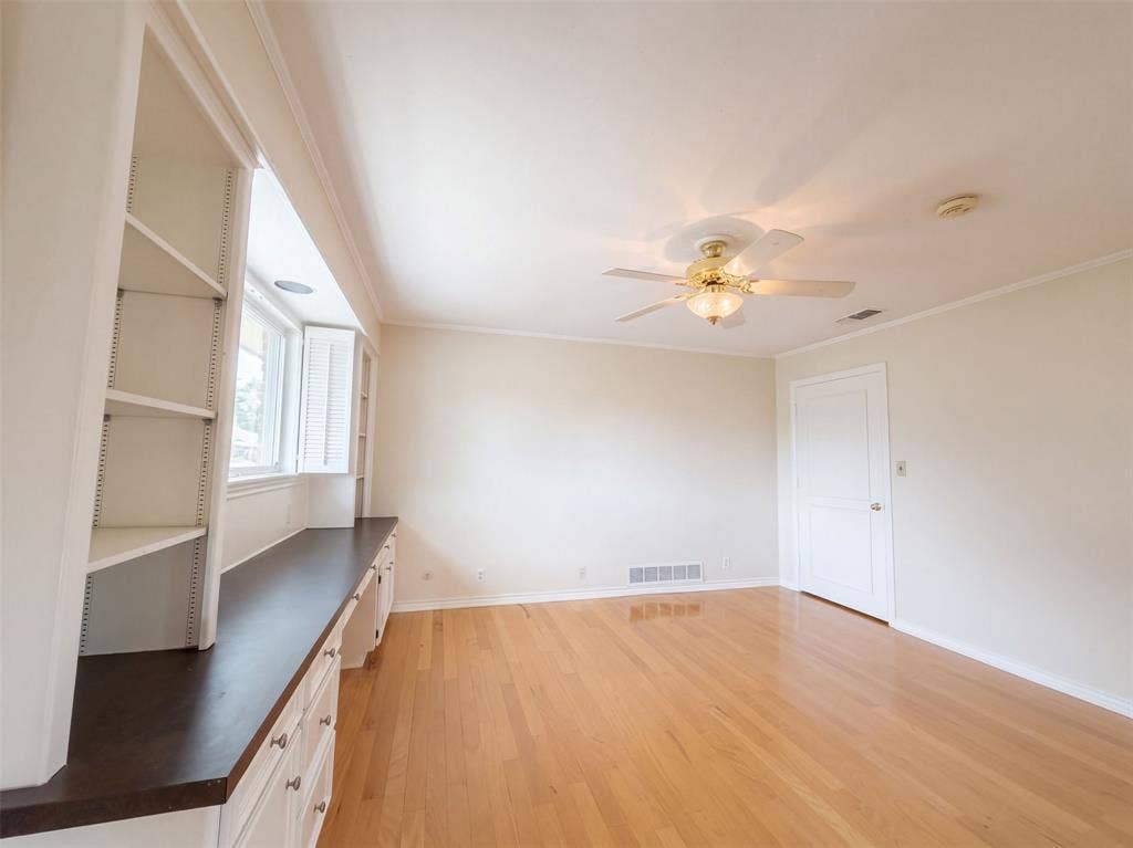 3111 Collard Road, Arlington, TX 76017