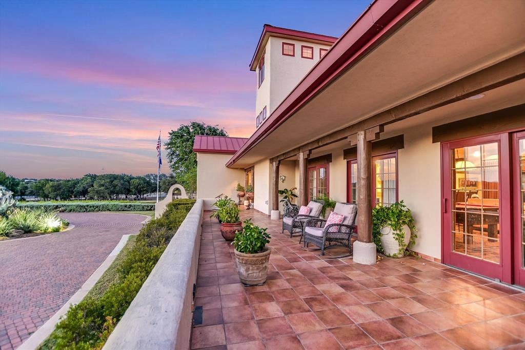 409 Haney Trace, Horseshoe Bay, TX 78657