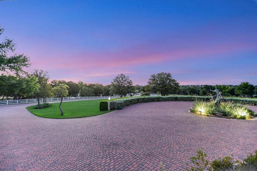 409 Haney Trace, Horseshoe Bay, TX 78657