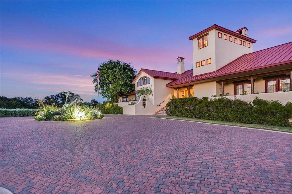 409 Haney Trace, Horseshoe Bay, TX 78657