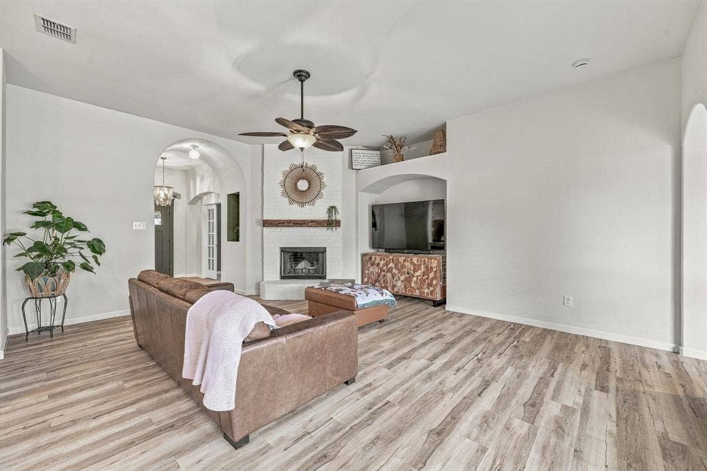 3128 Meandering Way, Granbury, TX 76049