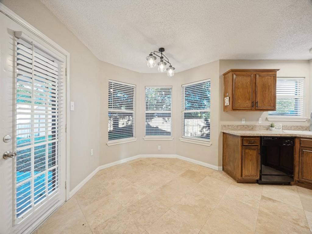 1709 Quail Drive, Garland, TX 75040