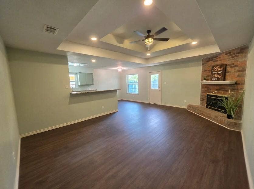 421 Allencrest Drive, White Settlement, TX 76108 421 Allencrest Drive, White Settlement, TX 76108