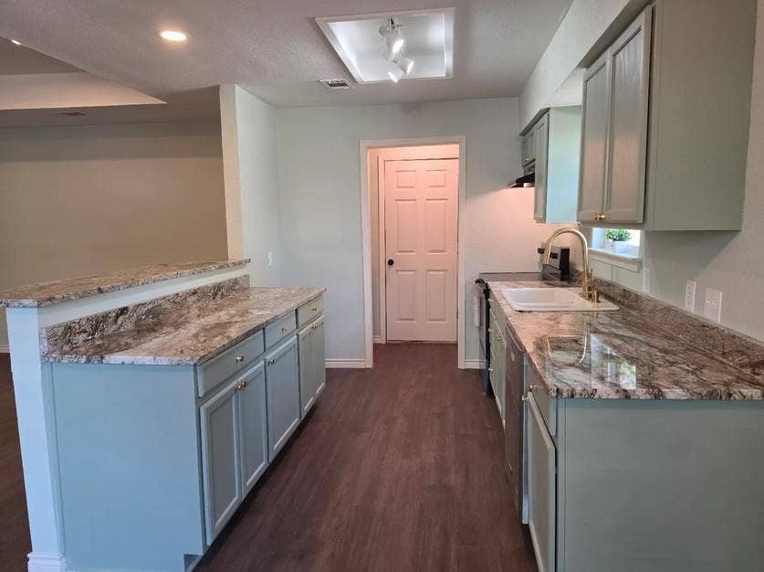 421 Allencrest Drive, White Settlement, TX 76108 421 Allencrest Drive, White Settlement, TX 76108